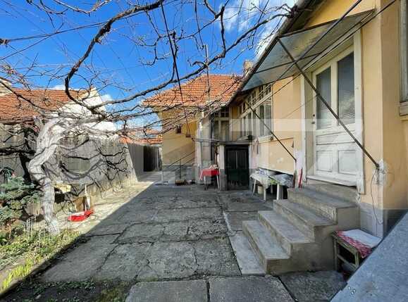 Casa de vânzare 3 camere Centrul Civic - 94567CV | BLITZ Brașov | Poza1