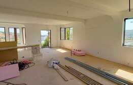  Casa individuala, 240 mp utili, teren 714 mp, garaj, zona Petrom -Baciu