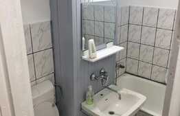 Garsoniera cu balcon, 24 mp, etaj intermediar, zona Expo Transilvania