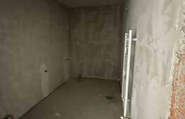 Apartament 3 camere, semifinisat, etaj intermediar, zona Semicentrala