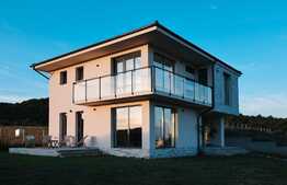 Casa individuala 144 mp, 700 mp teren, priveliste deosebita, Sun Garden