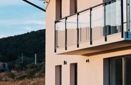 Casa individuala 144 mp, 700 mp teren, priveliste deosebita, Sun Garden