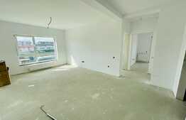 Apartament semifinisat, 3 camere, 80mp, parcare, zona Terra