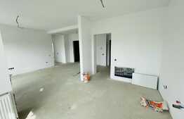 Apartament semifinisat, 3 camere, 80mp, parcare, zona Terra