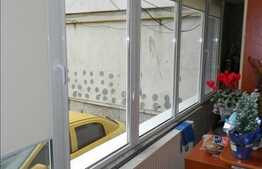 Vanzare 3 camere, decomandat, 67 mp utili, zona FSEGA, cu boxa si parcare