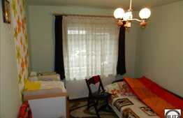 Vanzare 3 camere, decomandat, 67 mp utili, zona FSEGA, cu boxa si parcare