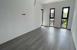 Casa cuplata finisata, 3 camere, gradina de 30 mp , zona Florilor 