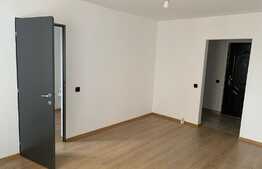 Garsoniera renovata, etaj intermediar, zonă Semicentrala