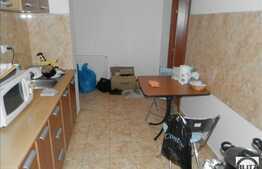 Vanzare 1 camera decomandata, imobil nou, balcon,  loc de parcare, zona Horea!