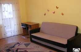 Inchiriere 2 camere decomandate, 54 mp utili, cu balcon, zona Casa Piratilor!