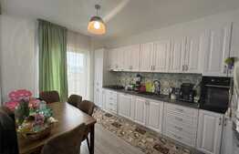 Apartament 3 camere lux, 79.50mp, parcare, zona Terra