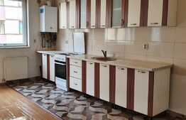 Apartament 2 camere, 45 mp, semidecomandat, zona Terra