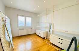 Apartament de 4 camere, 80 mp, parcare, zona strazii Nicolae Titulescu