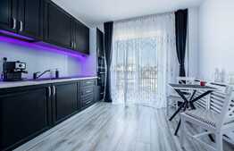 Apartament 2 camere de lux, balcon, parcare, zona Eroilor