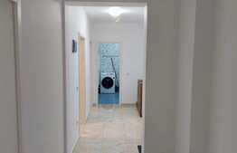 Apartament 3 camere, 2 balcoane, 78 mp, zona Bartolomeu Nord