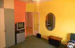 1 camera de vanzare cu  parcare, zona Spitalul de Recuperare