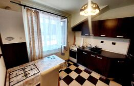 Apartament 2 camere, decomandate, 54mp, parcare, zona Eroilor