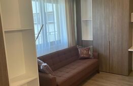 Garsoniera 30 mp, bloc nou, etaj intermediar, zona 7 Strazi