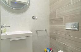 Apartament 3 camere, 68 mp, parcare, zona Golden Tulip