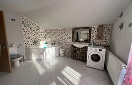 Casa individuala, 270 mp, 7 camere, 600 mp teren, zona Dezmir