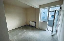 Apartament semifinisat, 2 camere, parcare, zona Terra