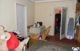 Vanzare apartament 2 camere 52 mp utili, imobil reabilitat termic, zona Dotah