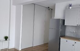 Apartament 3 camere, 53 mp, incalzire in pardoseala, parcare, zona Teilor