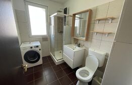 Apartament 2 camere, 50 mp, 2 balcoane, parcare, zona Eroilor