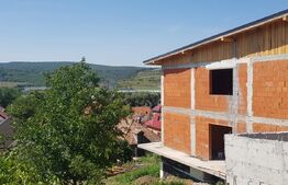 Oportunitate! Casa individuala 280 mp, panorama, zona centrala Baciu