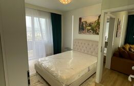 Apartament 3 camere, 52 mp, terasă 28 mp, parcare, zona Terra