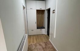 Apartament 3 camere, 52 mp, terasă 28 mp, parcare, zona Terra