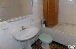 Apartament 2 camere, 67 mp, decomandat, zona strazii Predeal