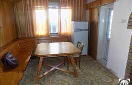 Apartament 2 camere, 67 mp, decomandat, zona strazii Predeal