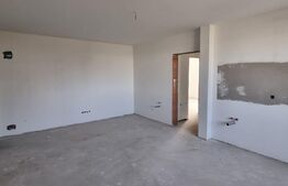 Apartament 3 camere, 57 mp, parcare, boxa, zona Cetatii