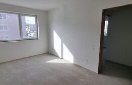 Apartament 3 camere, 57 mp, parcare, boxa, zona Cetatii