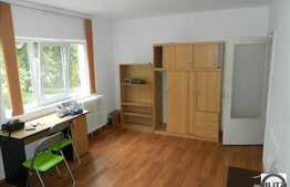 De vanzare 2 camere, decomandate, 52 mp utili, parcare, zona strazii Teleorman!