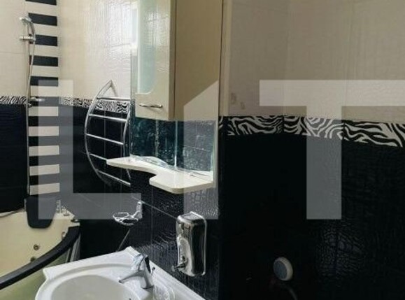 Apartament de vânzare 3 camere Centrul Civic - 95335AV | BLITZ Brașov | Poza3