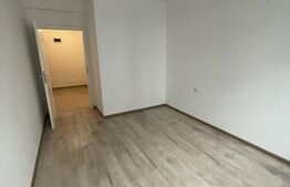 Apartament 3 camere, 76 mp, zona Stupini
