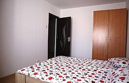 Apartament de 2 camere, 55 mp, zona Tractorul