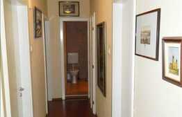 De vanzare 3 camere, imobil izolat termic, la 2 minute de Kaufland, cu garaj