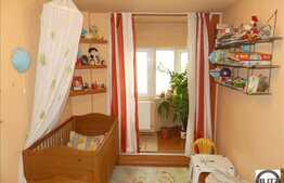 De vanzare 3 camere, imobil izolat termic, la 2 minute de Kaufland, cu garaj