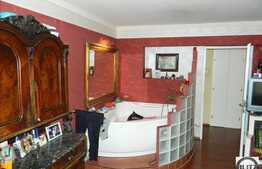 De vanzare 3 camere, imobil izolat termic, la 2 minute de Kaufland, cu garaj