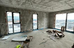 Apartament 2 camere, etaj intermediar, terasa, zona Eroilor!