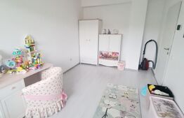 Apartament 2 camere, 40 mp, etaj intermediar, lift, zona Terra