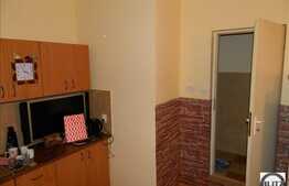 Apartament 1 camera de vanzare, 32 mp utili, zona Marasesti, cu boxa si parcare