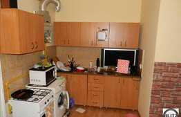 Apartament 1 camera de vanzare, 32 mp utili, zona Marasesti, cu boxa si parcare