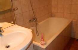 Apartament 3 camere, 60 mp, mobilat modern, zona strazii Mehedinti