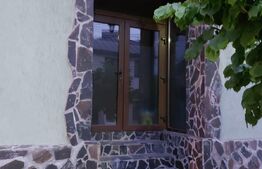 Casa individuala, teren 300 mp, spatiu comercial autorizat, zona Centrala Dej