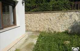 2 camere de vanzare, 45 mp utili, imobil nou, gradina de 70 mp, zona Donath!