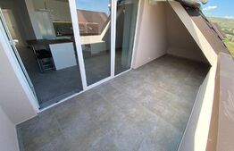 Apartament de 3 camere, 2 bai, parcare, terasa, zona Cetatii